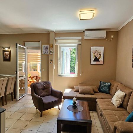 Lalovina Apartment Herceg Novi Eksteriør billede