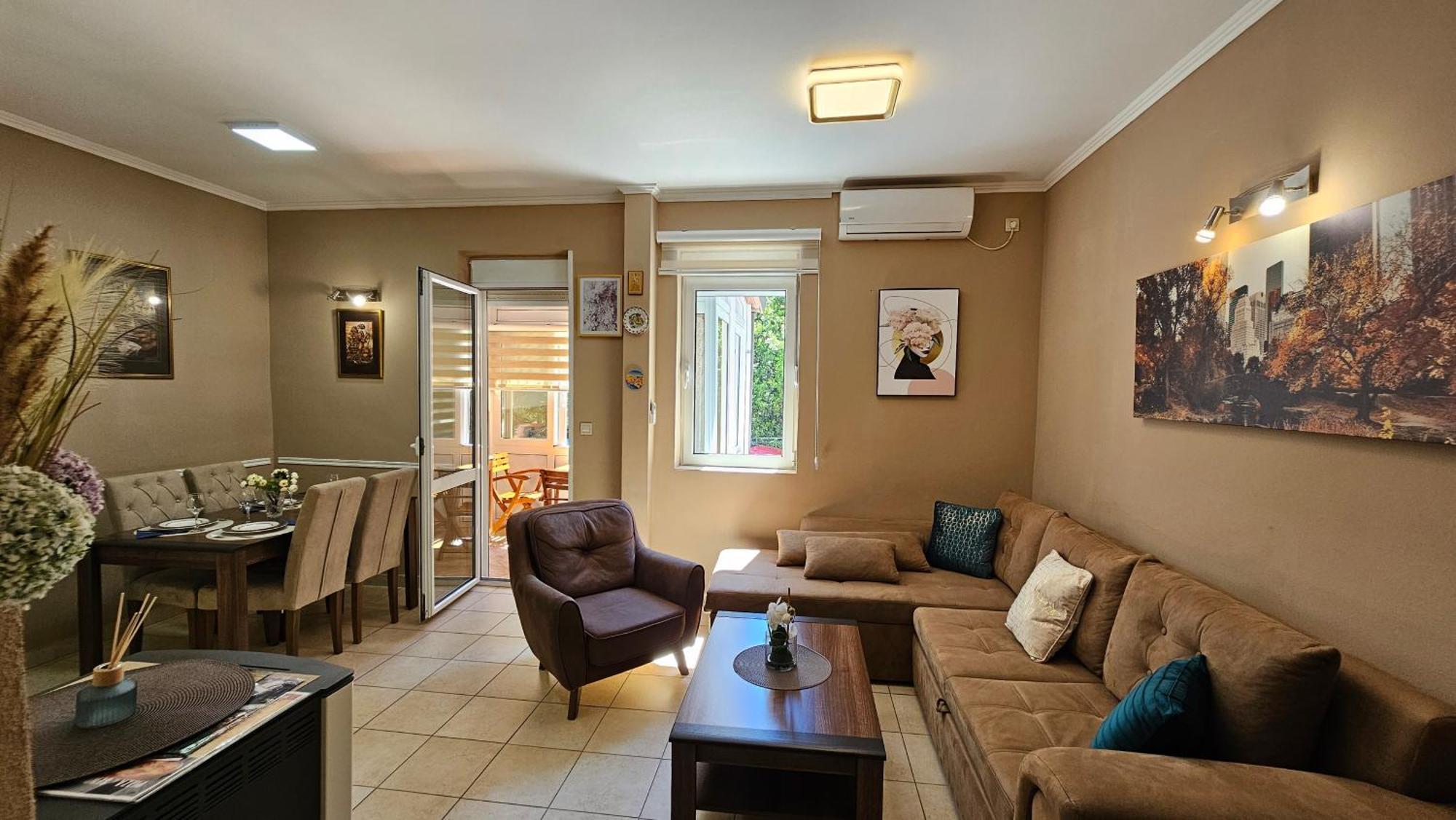 Lalovina Apartment Herceg Novi Eksteriør billede
