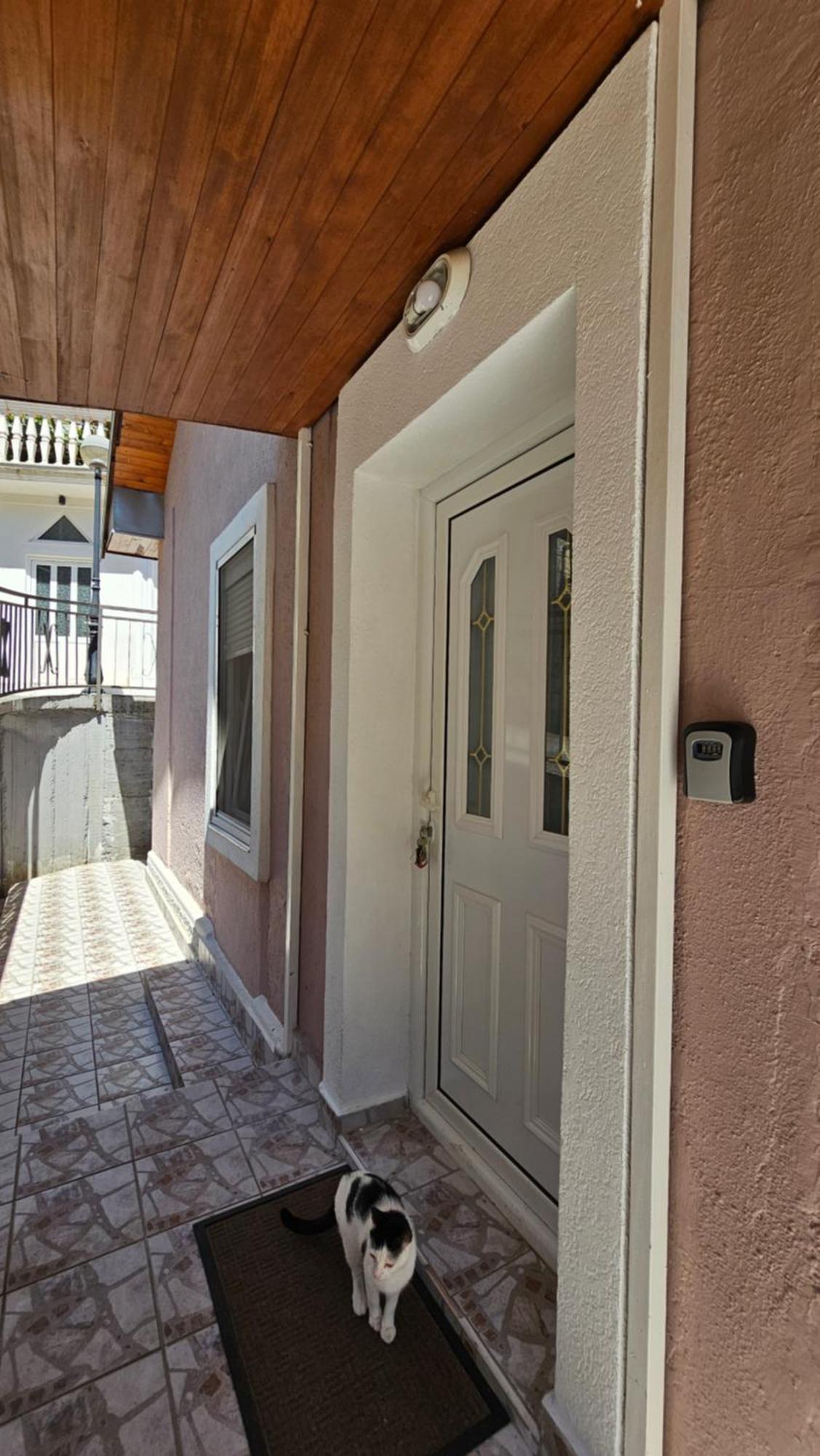 Lalovina Apartment Herceg Novi Eksteriør billede